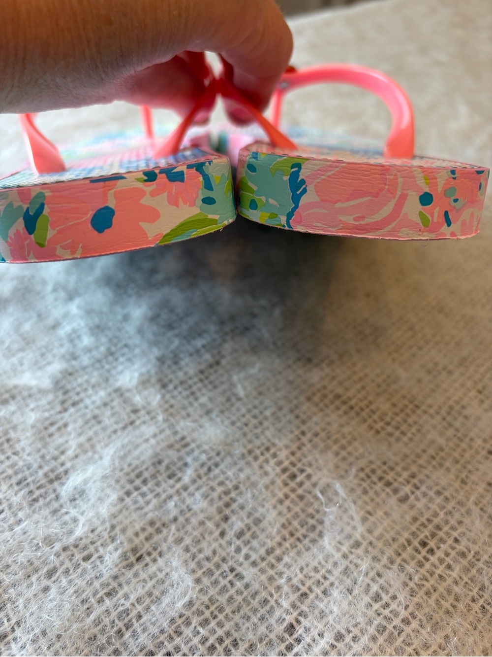 Lilly Pulitzer Flip Flops - Picture 4 of 10